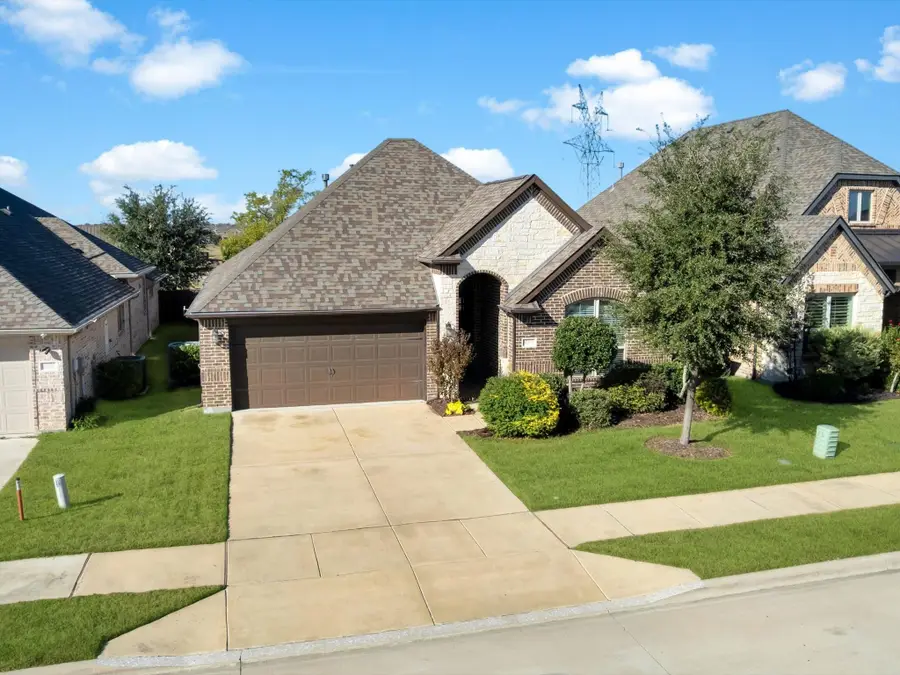 10113 Warberry Trail, Fort Worth, TX 76131 - Image #3