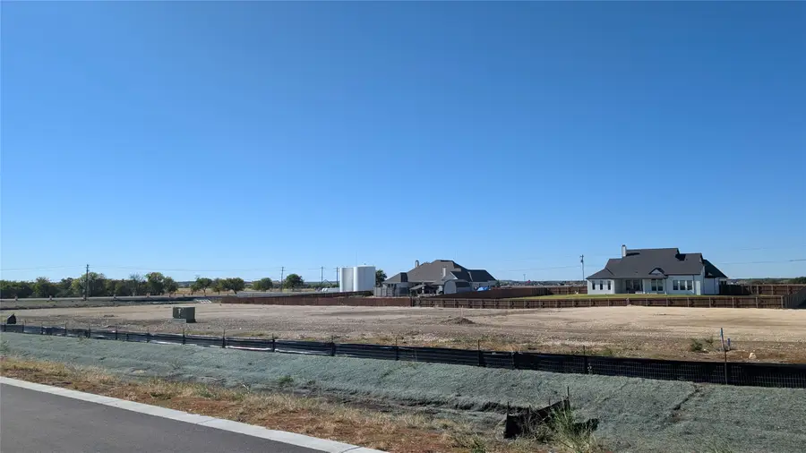 183 Lavish Lane, Lorena, TX 76655 - Image #2