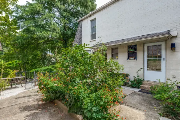 900 S Weatherred Drive #900-L, Richardson, TX 75080