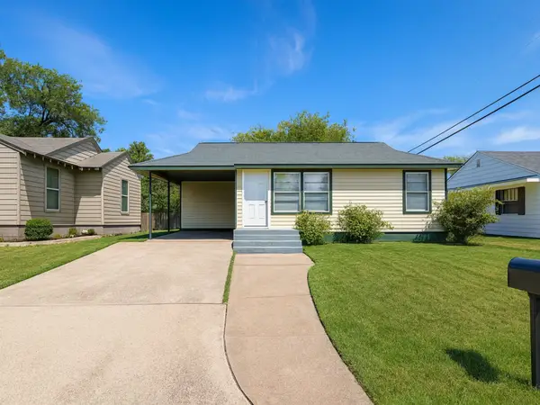 9104 White Settlement Road, White Settlement, TX 76108