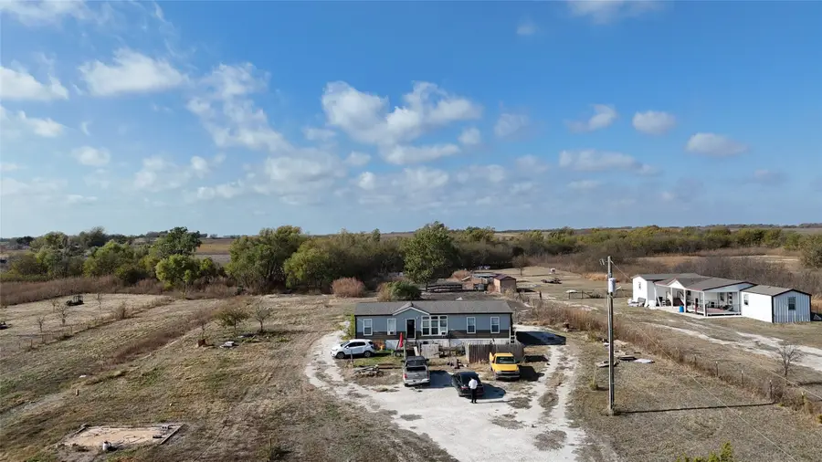 596 Hcr 1350 W, Hillsboro, TX 76645 - Image #2
