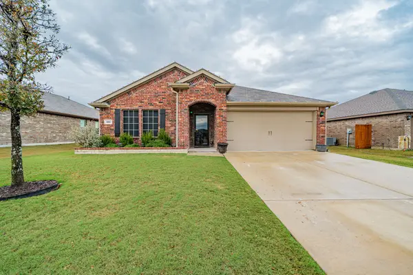 305 Pine Hollow Way, Josephine, TX 75189