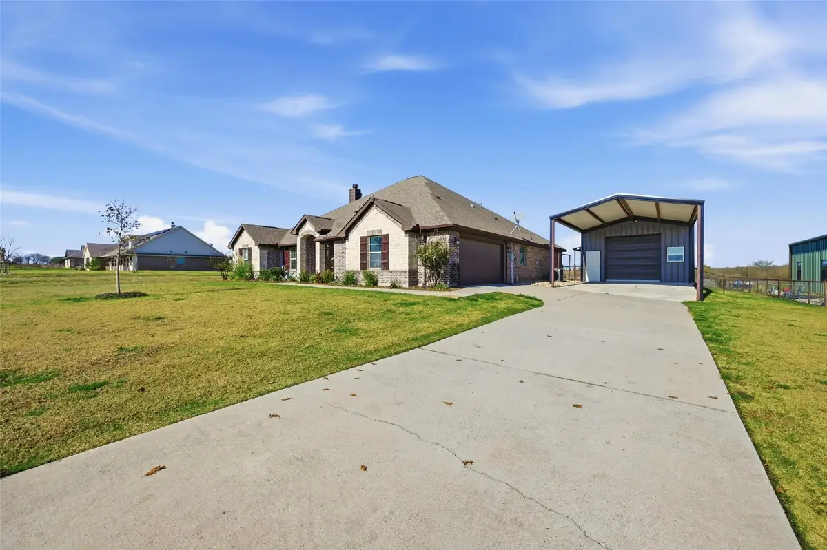 21855 County Road 820, Farmersville, TX 75442 - Image #1