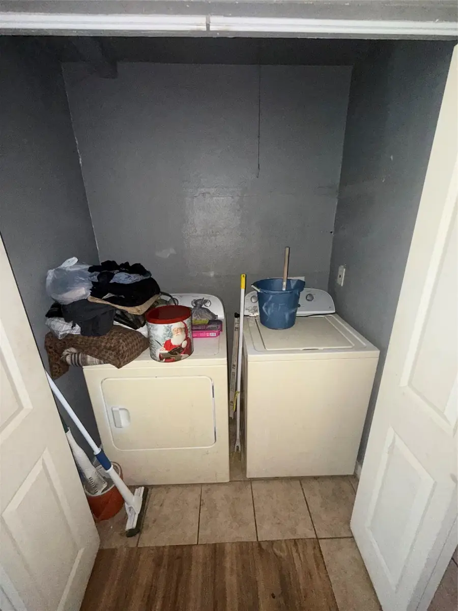 4305 Carmel Avenue, Fort Worth, TX 76119 - Image #3