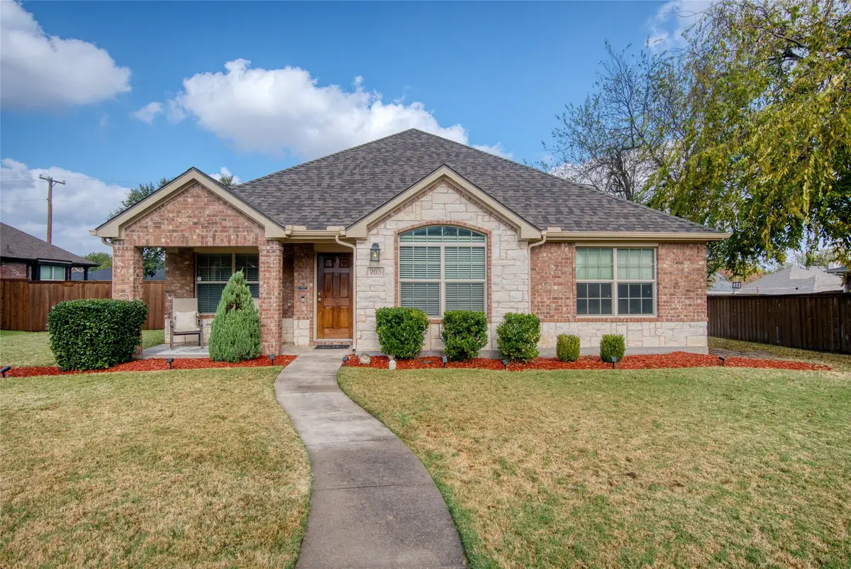203 Forestbrook Drive, Wylie, TX 75098 - Image #1