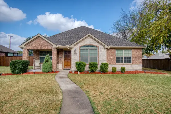 203 Forestbrook Drive, Wylie, TX 75098