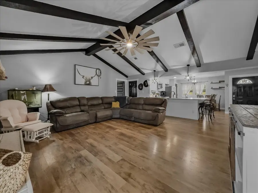 504 E Water, Milford, TX 76670 - Image #2