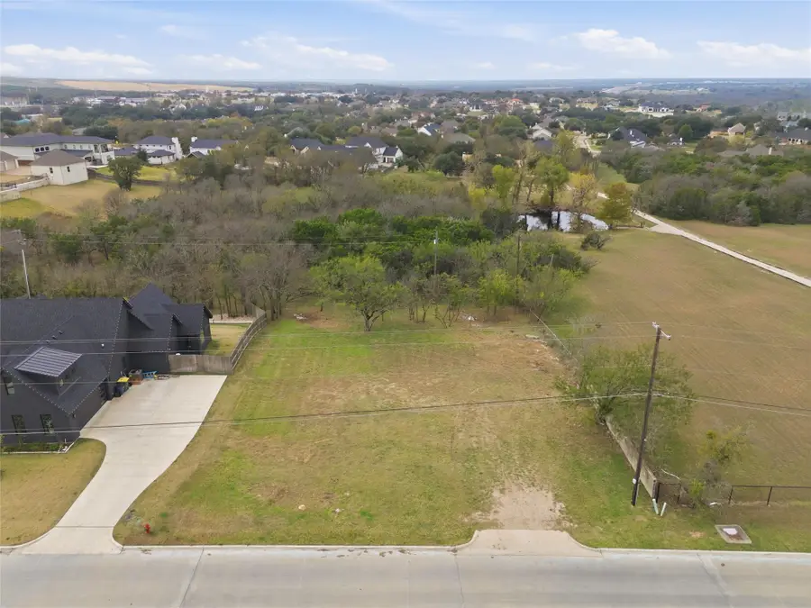 13854 Harbor Drive, Woodway, TX 76712 - Image #3