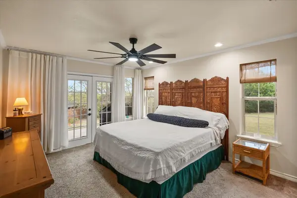 1103 Laramie Court, Granbury, TX 76048