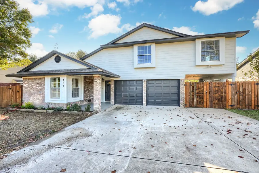 803 Park Place Boulevard, Midlothian, TX 76065 - Image #2