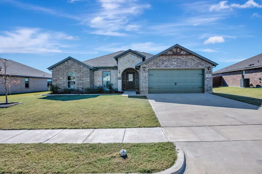 4808 Avion Drive, Sanger, TX 76266 - Image #2