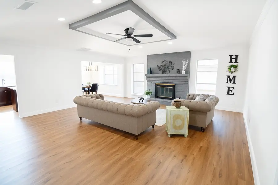 7210 Lakeshore Drive, Rowlett, TX 75089 - Image #3