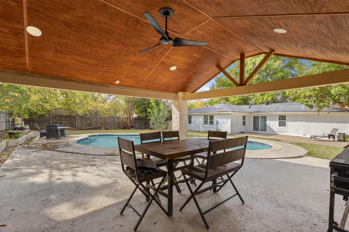 4809 Waldron Avenue, Fort Worth, TX 76133 - Image #1