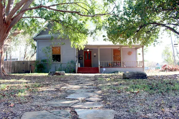600 Williams Street, Waxahachie, TX 75165