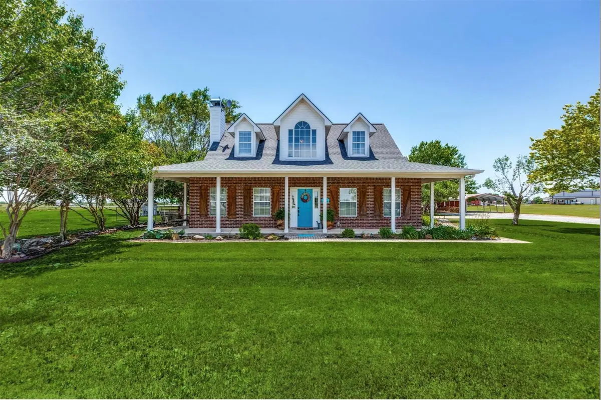 1992 Bledsoe Road, Gunter, TX 75058 - Image #1