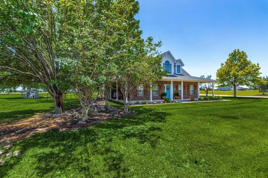 1992 Bledsoe Road, Gunter, TX 75058 - Image #3