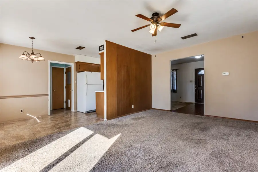 113 E Oak Street, Gunter, TX 75058 - Image #2