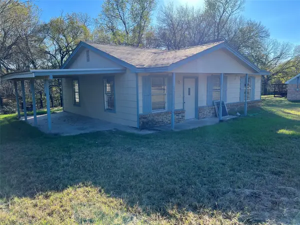 3711 Greenwood Road, Weatherford, TX 76088