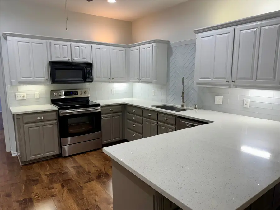 2116 Clear Lake Road, Weatherford, TX 76087 - Image #3