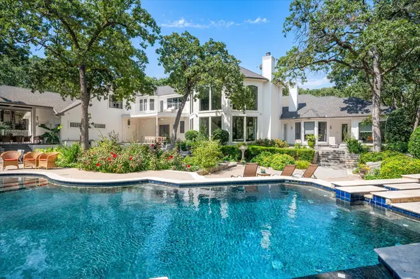 1402 Thetford Court, Southlake, TX 76092