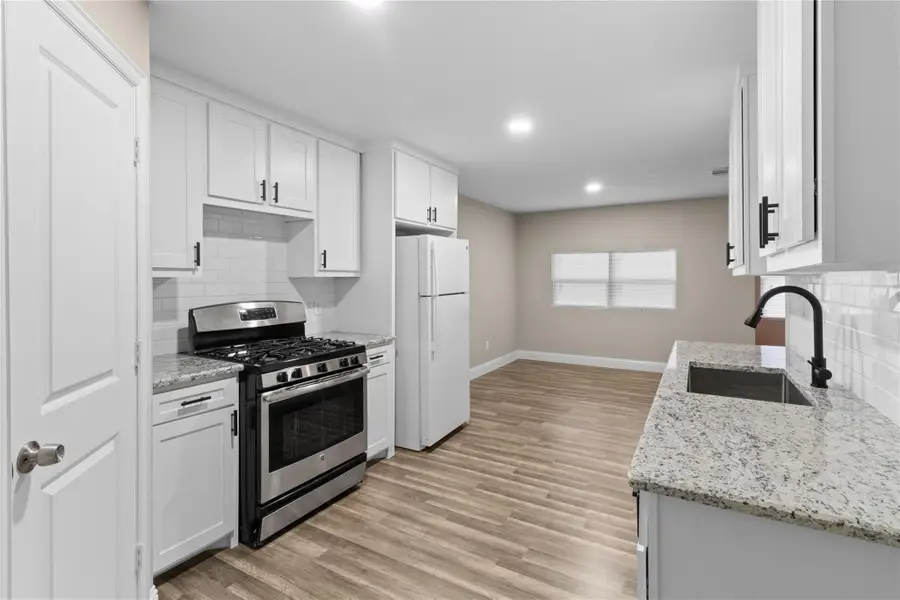 2907 Clinton Avenue, Fort Worth, TX 76106 - Image #3