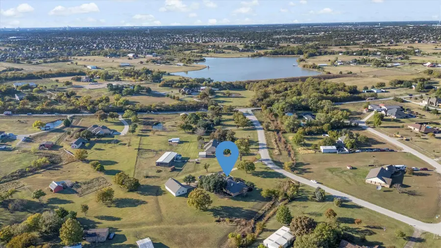 6510 Pleasant Valley Place, Sachse, TX 75048 - Image #3