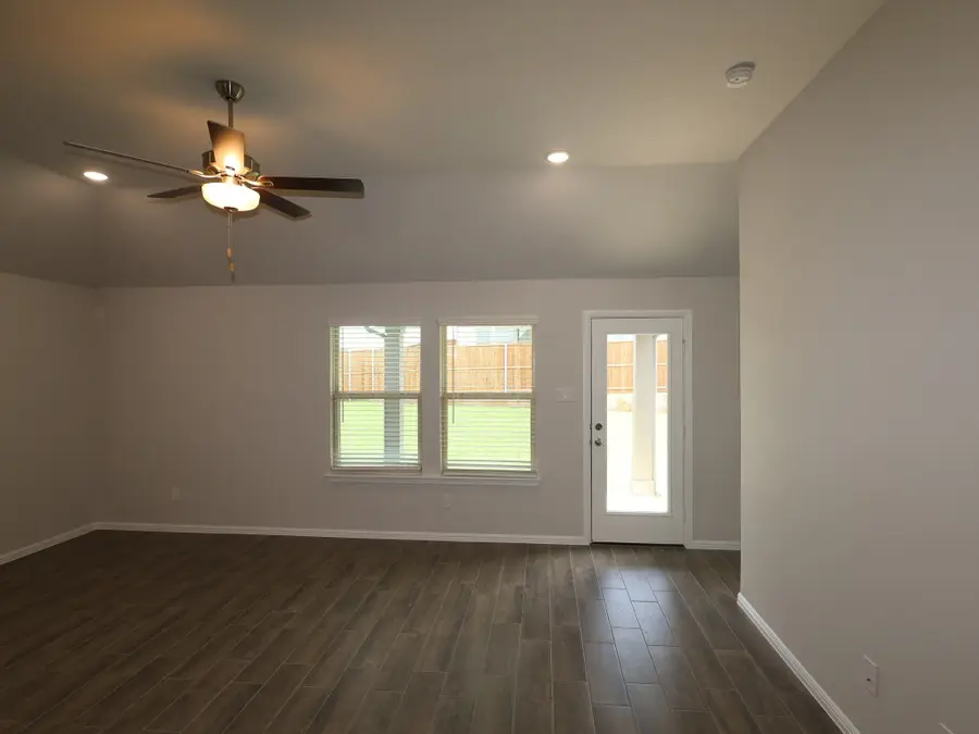 7540 Lavender Lane, Denton, TX 76249 - Image #2