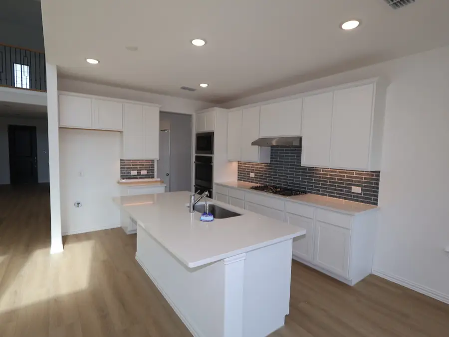 5005 Shady Grove Lane, Denton, TX 76226 - Image #2