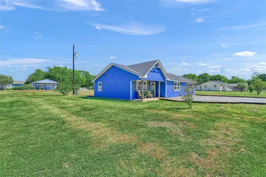 61 Lee Boulevard, Pottsboro, TX 75076 - Image #3