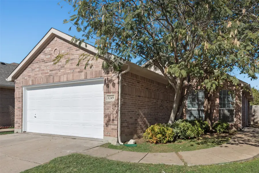 1249 Kielder Circle, Fort Worth, TX 76134 - Image #3