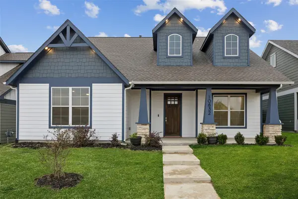 10832 Eva Mae Boulevard, Grand Prairie, TX 76065