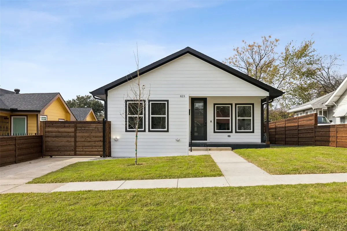 823 S Winnetka Avenue, Dallas, TX 75208 - Image #1
