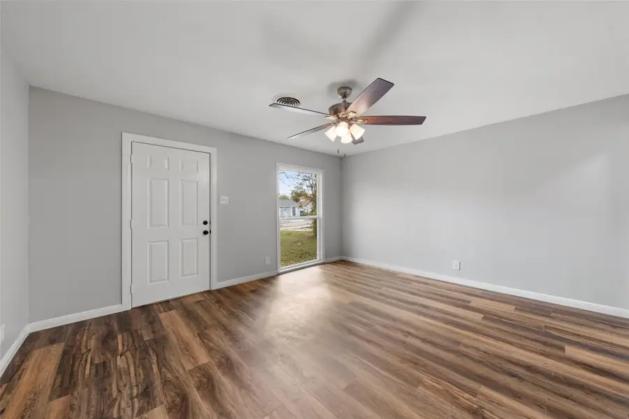 3501 Bagby Avenue, Waco, TX 76711 - Image #2