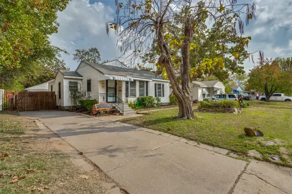 813 Scott Drive, Arlington, TX 76012