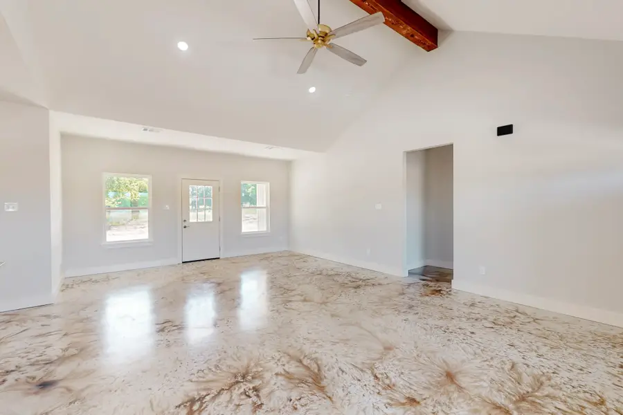 186 Smyrna Meadows Lane, Sunset, TX 76270 - Image #3