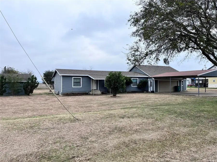 511 E 7th Street, McGregor, TX 76657 - Image #2