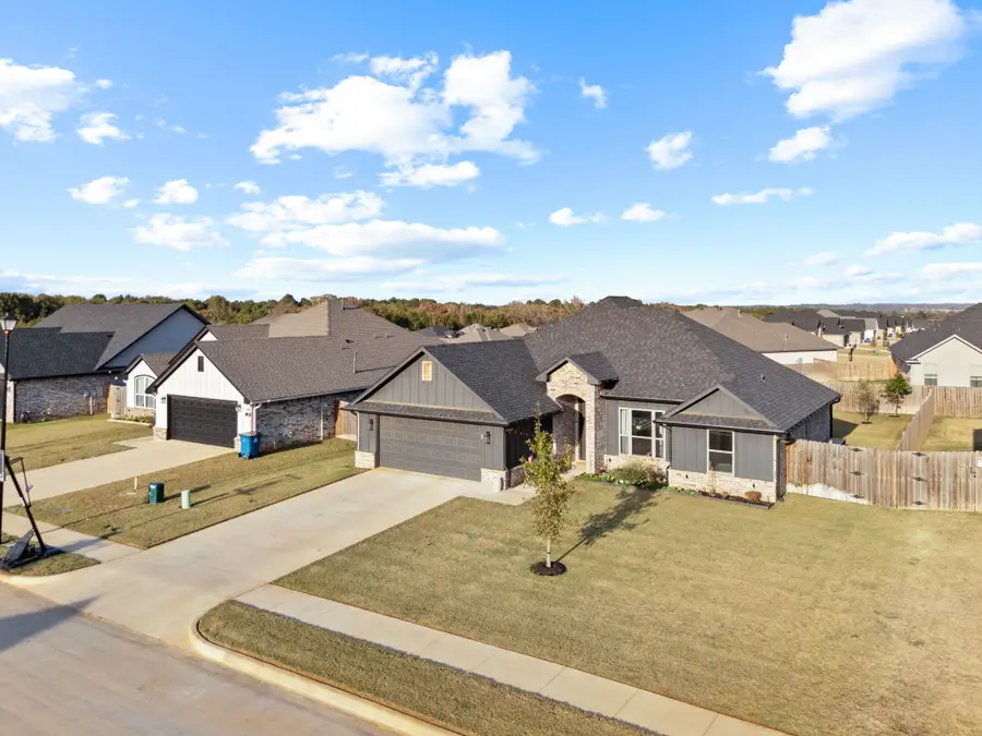 122 Kingston Crossing Lane, Bullard, TX 75757 - Image #2