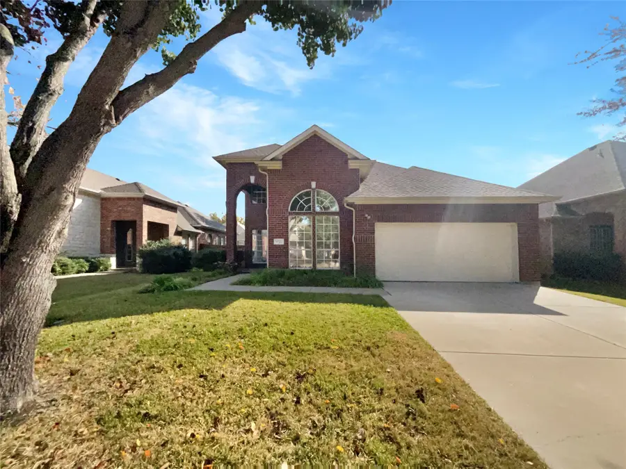 9722 Links Fairway Drive, Rowlett, TX 75089 - Image #2