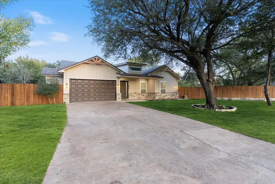 3801 Berry Hill Court, Flower Mound, TX 75028 - Image #2