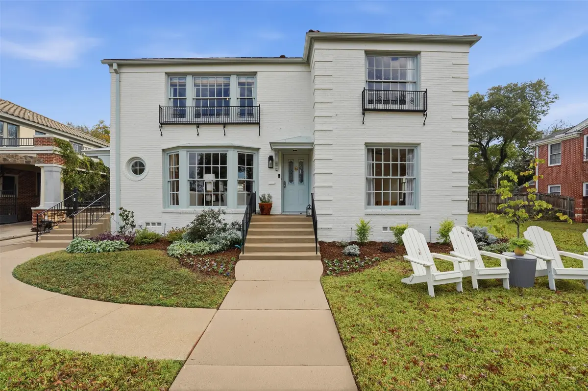 1939 Rockridge Terrace, Fort Worth, TX 76110 - Image #1