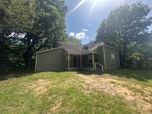 1803 W Houston Street, Paris, TX 75460 - Image #2