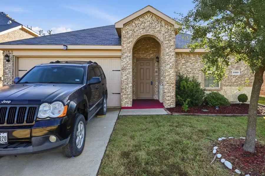 2203 Vance Drive, Forney, TX 75126 - Image #2