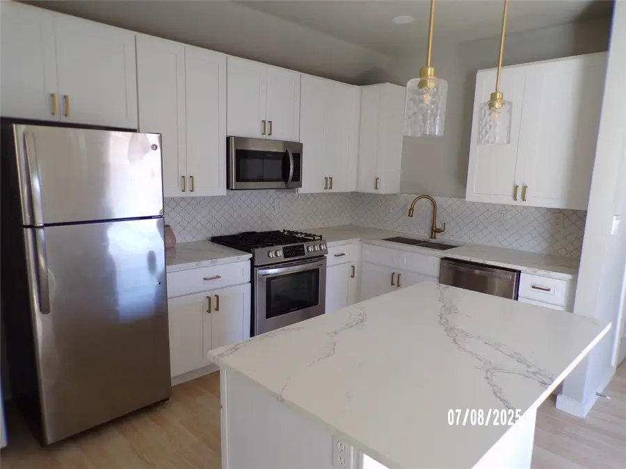 1115 S Glasgow Drive #2, Dallas, TX 75223 - Image #2