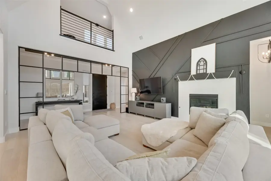 4113 Heatherton Drive, Celina, TX 75009 - Image #3