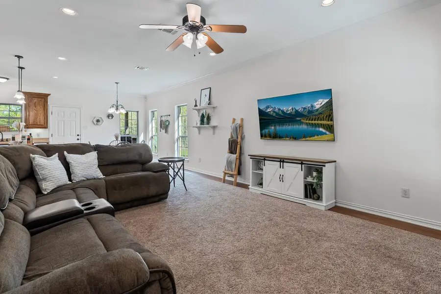 692 County Road 3318, Greenville, TX 75402 - Image #3