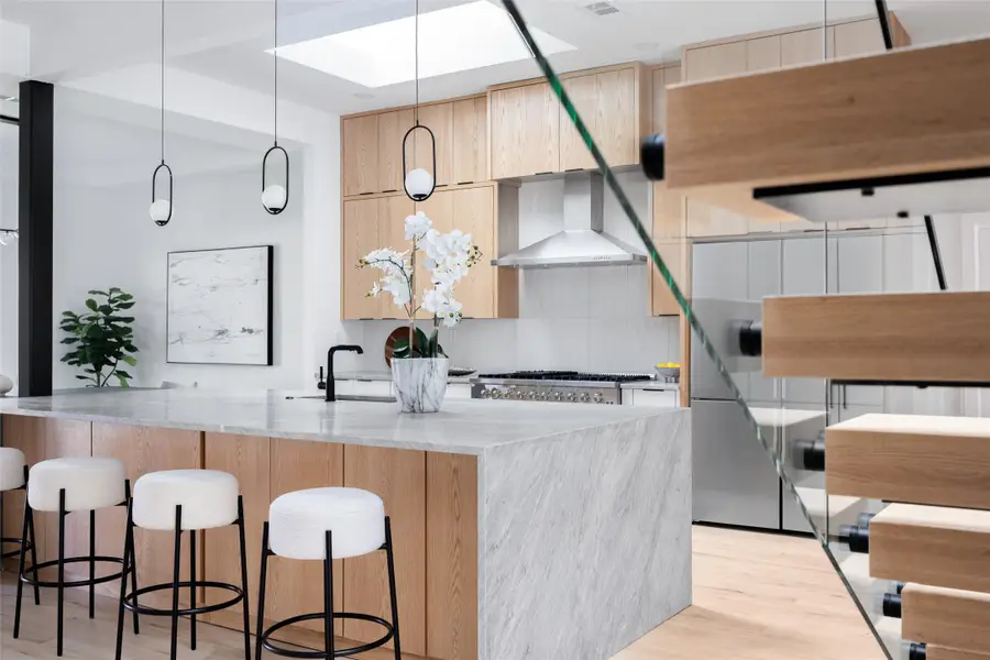 9622 Hilldale Drive, Dallas, TX 75231 - Image #2