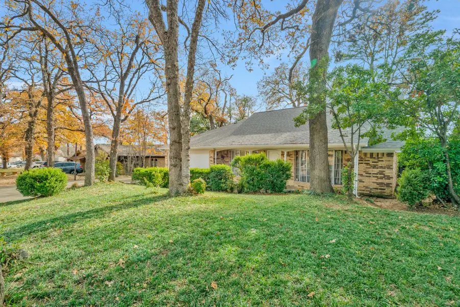 2716 Plover Lane, Irving, TX 75060 - Image #3