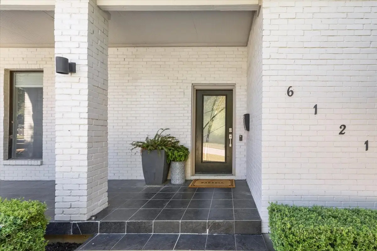 6121 Sharon Road, Fort Worth, TX 76116 - Image #1