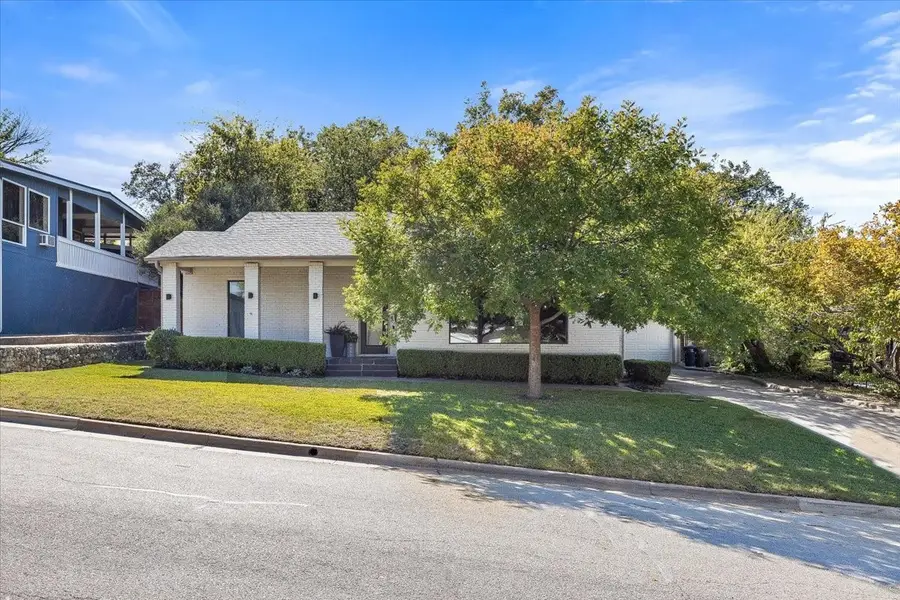 6121 Sharon Road, Fort Worth, TX 76116 - Image #3