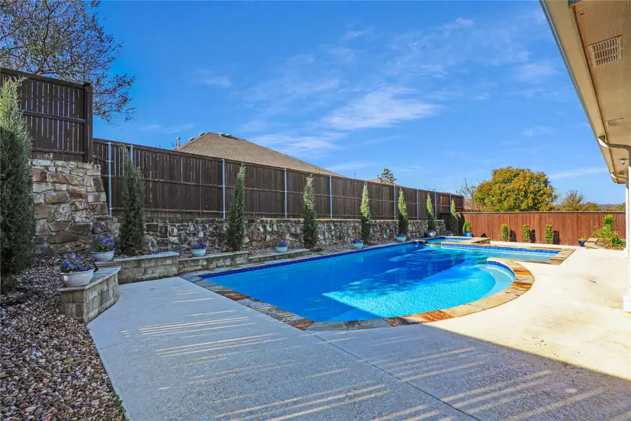 505 Peterhouse Drive, McKinney, TX 75071 - Image #3